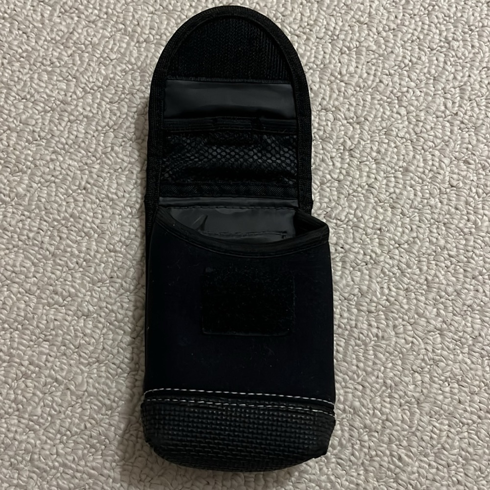 Roots camera case - Picture 5 of 8